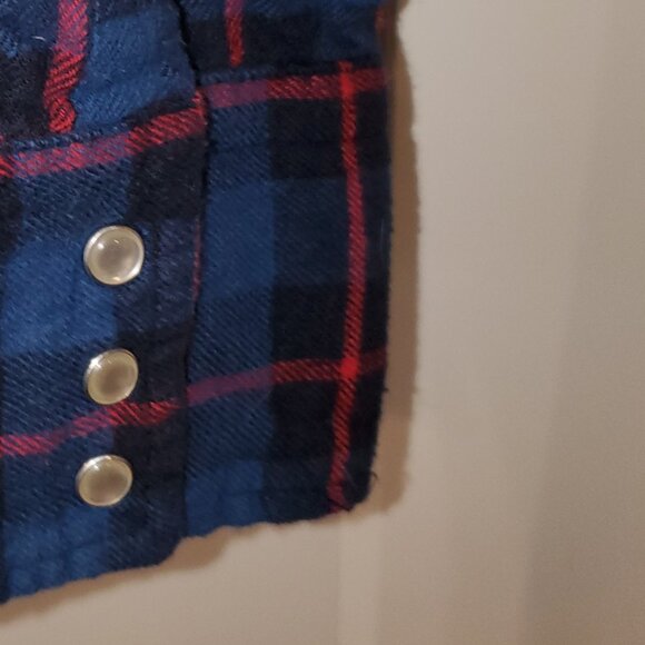 Wrangler Men's Large Pearl Snap Long Sleeve Blue/Red Plaid Flannel Shirt - Picture 3 of 6